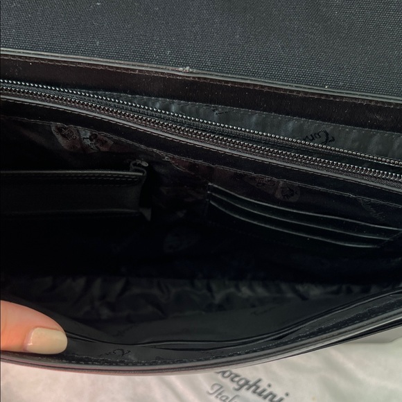 Lamborghini Sleek Black Messenger Bag - Picture 5 of 13